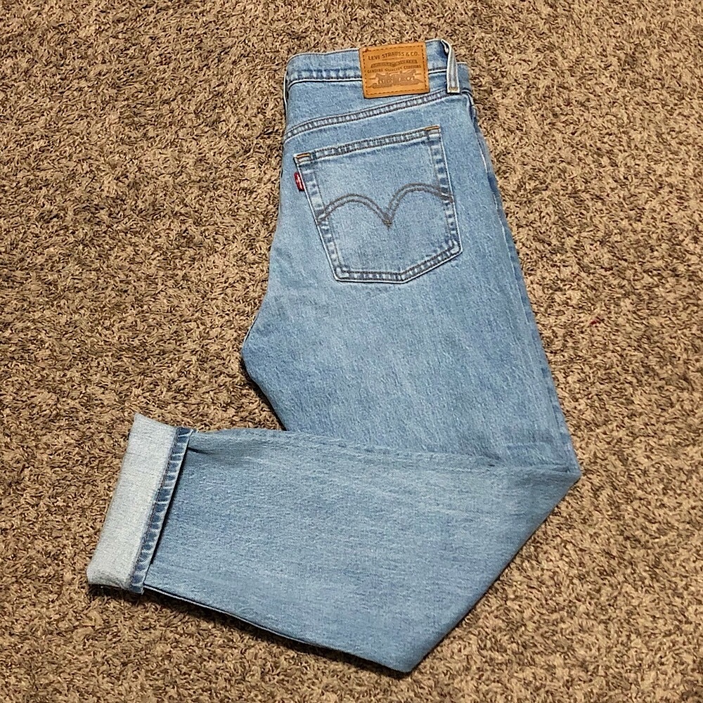 Levi’s Wedgie Fit Straight Women’s Jeans